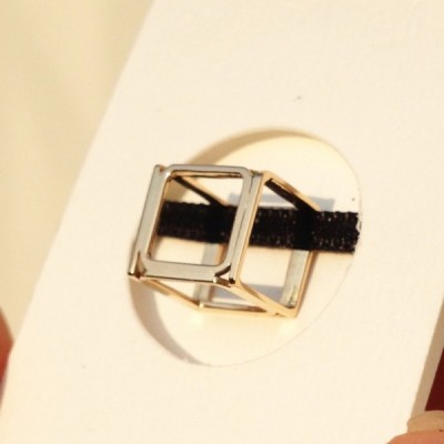 hanger goud mei-ling lingdesign